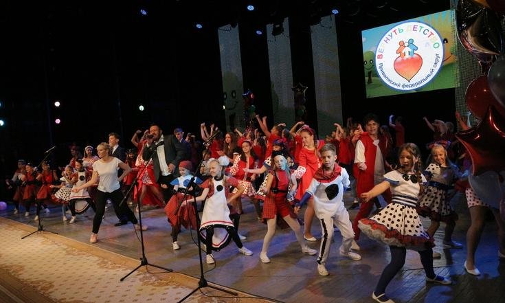 Кировчане принимают участие в окружном фестивале 