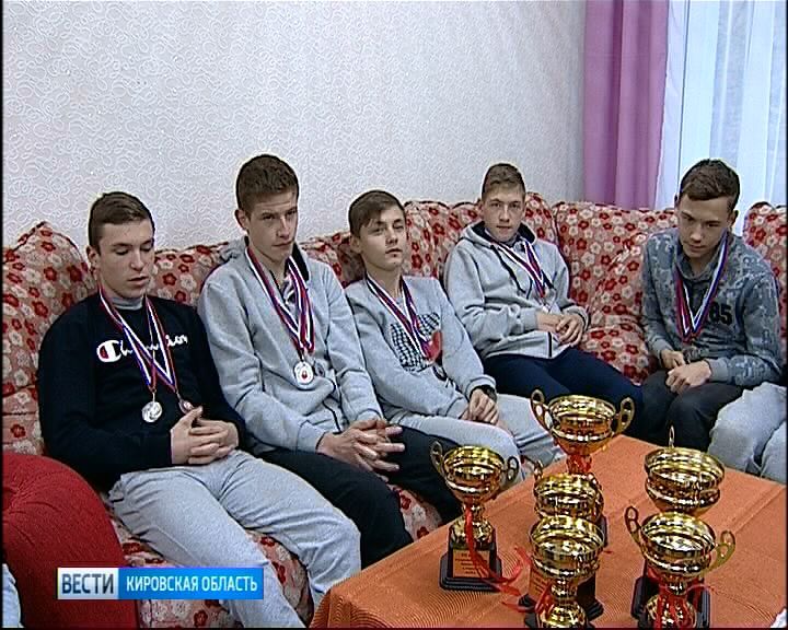 Вести. Кировская область (Россия-1) 25.09.2018