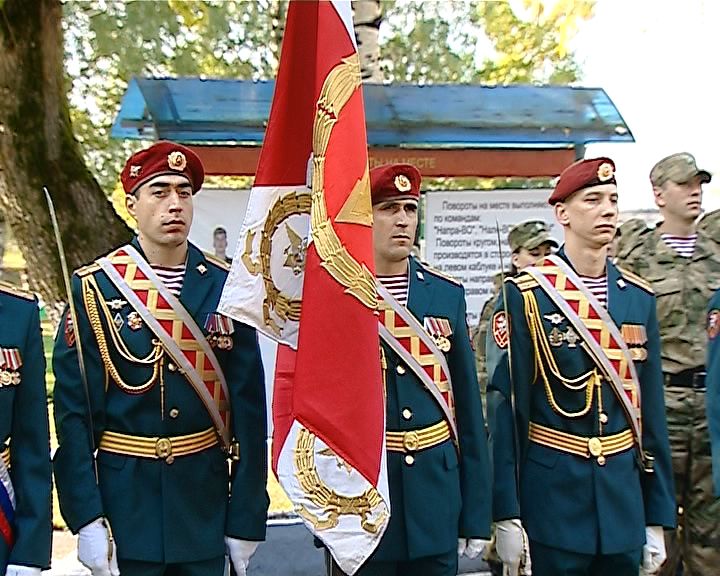 Войсковая часть Росгвардии отметила вековой юбилей