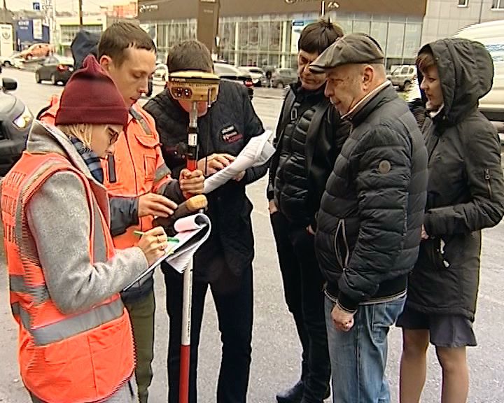 Кировские общественники вышли на дороги Кирова, чтобы проверить информацию о ямочном ремонте