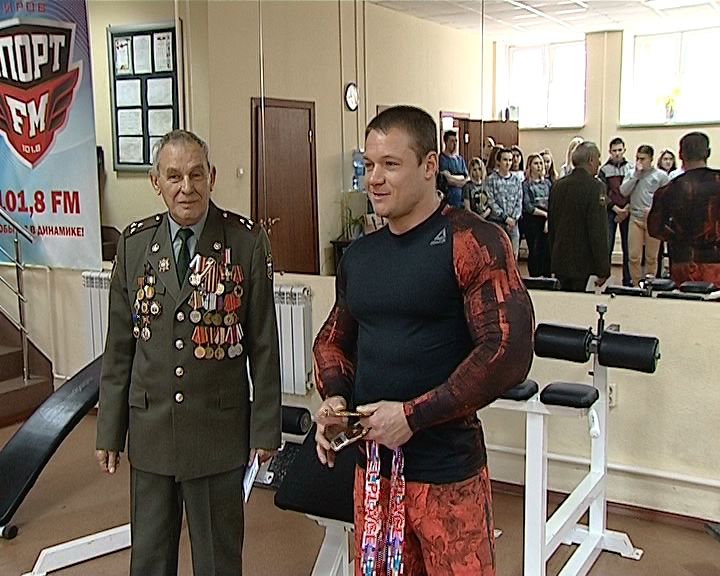 Кировский полицейский стал победителем Чемпионата мира по пауэрлифтингу и силовым видам спорта