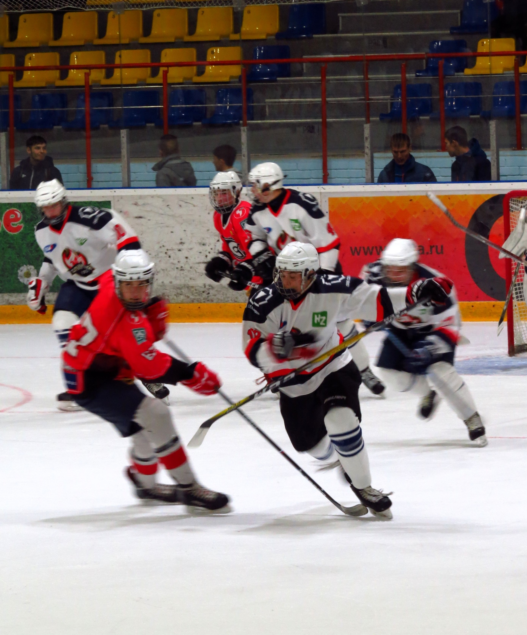 Кирово-чепецкая «Олимпия» укрепила своё турнирное положение.
