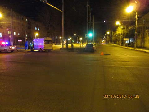 По факту ДТП со "скорой помощью" на Октябрьском проспекте проводится проверка.