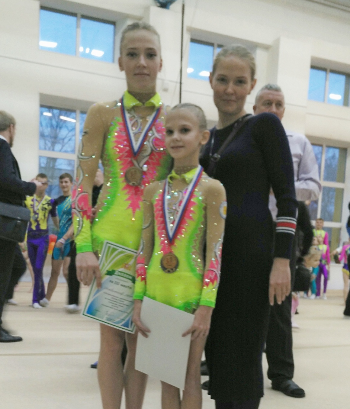 Кировские акробаты стали призёрами Кубка Урала.