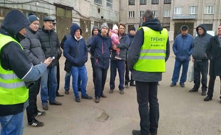 В Кирове прошли первые уроки по культуре вождения