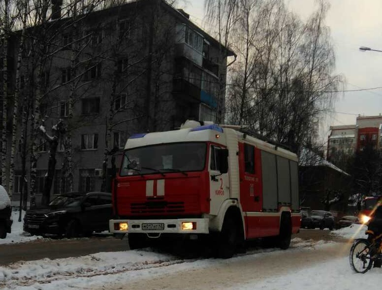 В Кирове по пожарной тревоге эвакуировали детский сад.