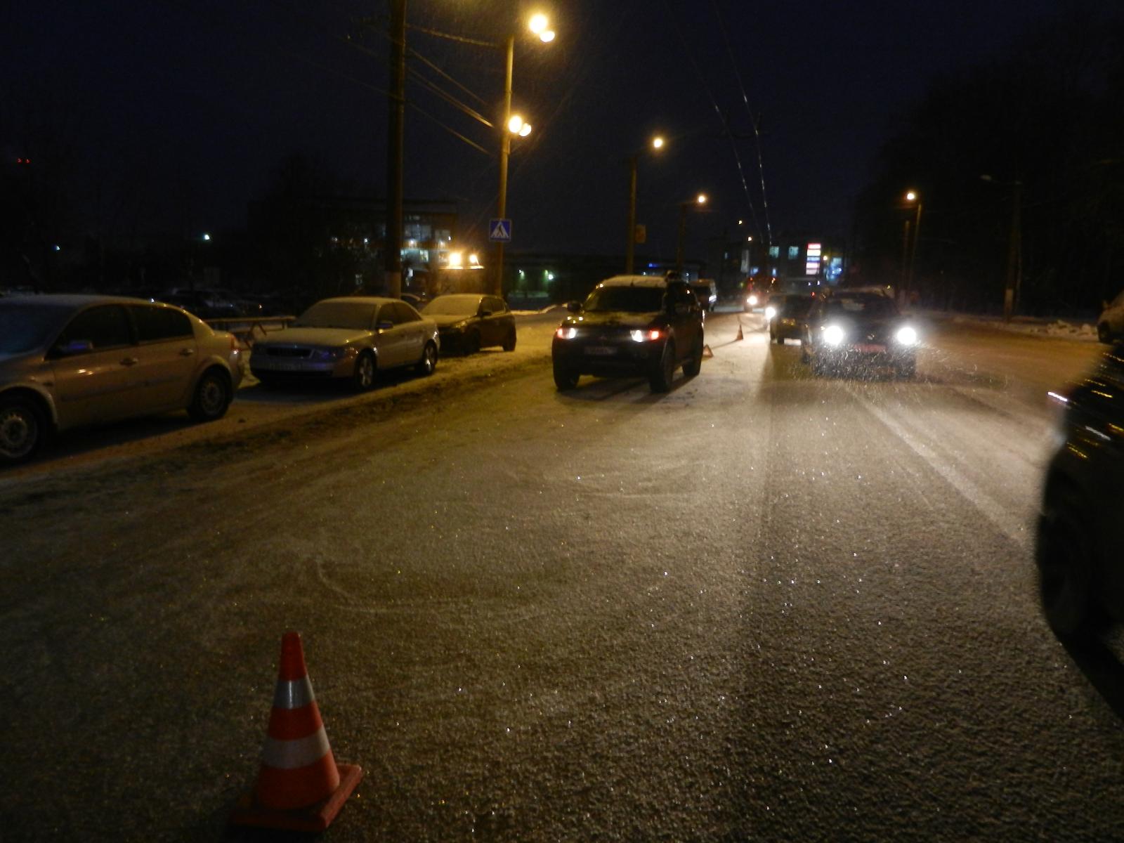 В Кирове водитель «Мицубиси Паджеро Спорт» сбил пенсионерку.