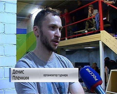 В Кирове прошел турнир по паркуру и фрирану