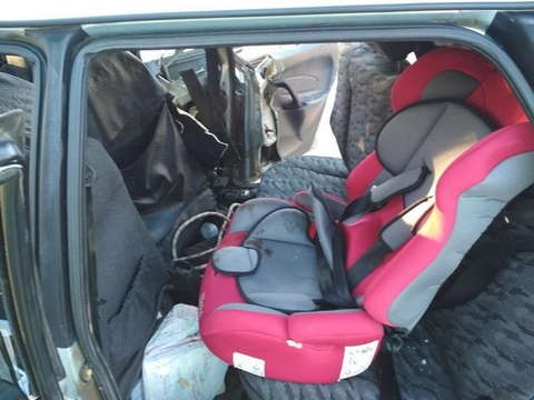 В Орловском районе ВАЗ-2115 врезался в "Nissan Teana": пострадали четыре человека, в том числе годовалый ребенок.