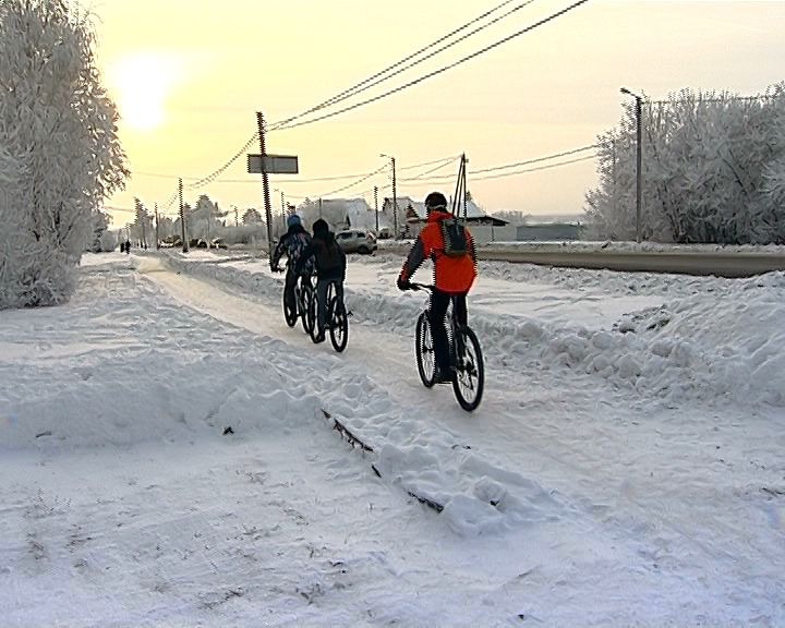 В Кирове проходят уроки зимней езды на велосипеде
