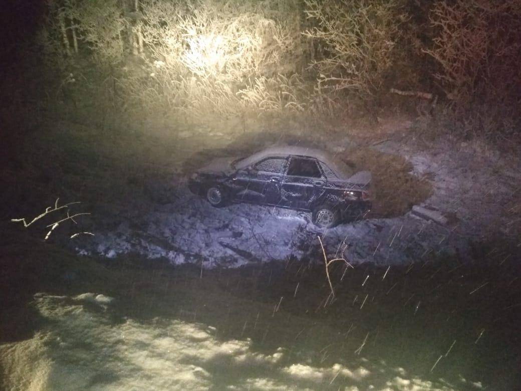 В Советском районе ВАЗ-2110 вылетел в кювет.