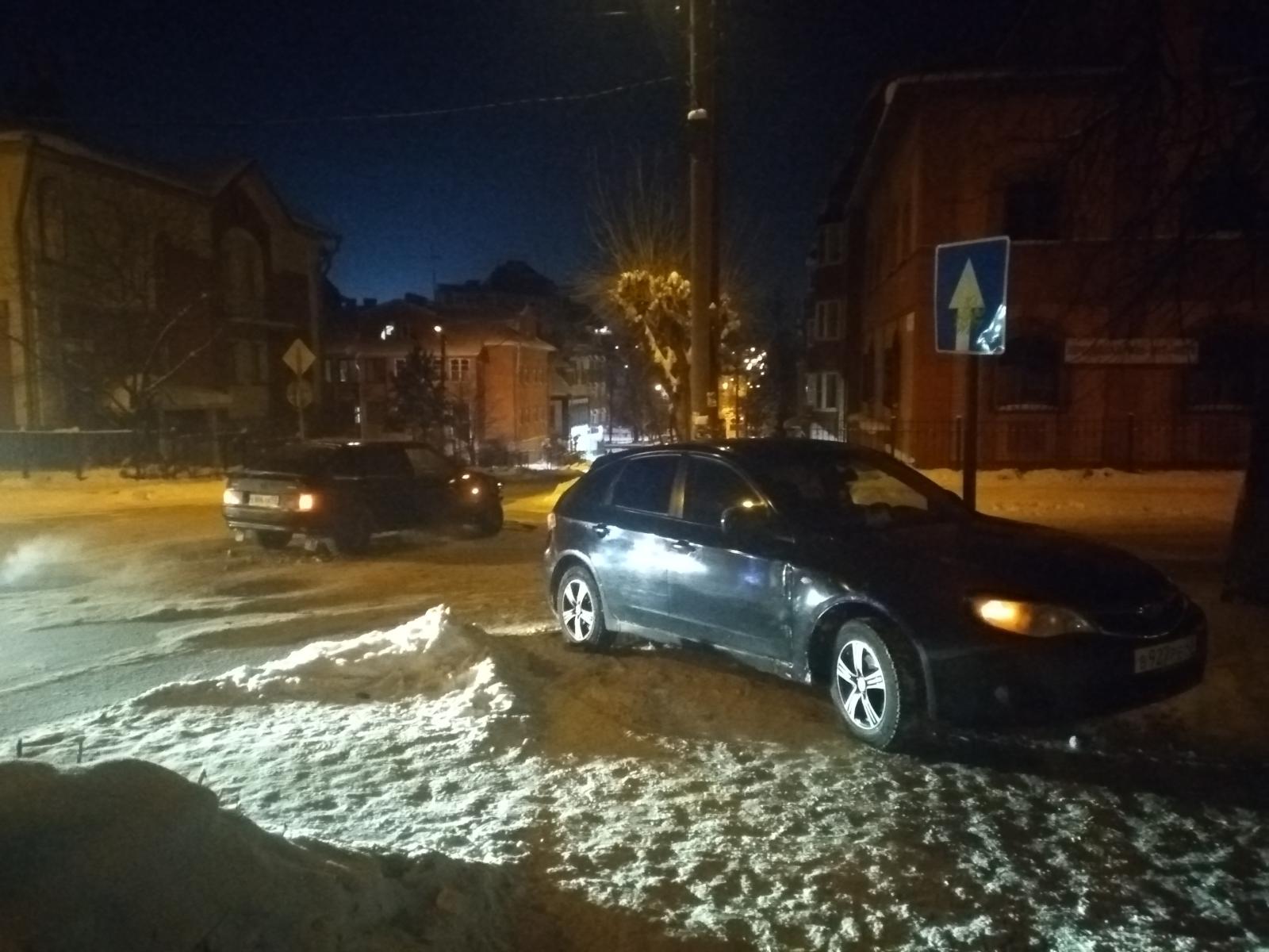 В ДТП на улице Орловской пострадала 22-летняя девушка.