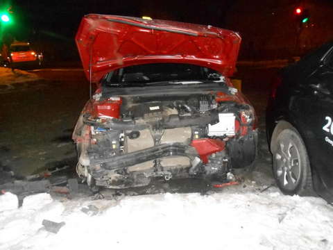 На улице Некрасова столкнулись две иномарки.