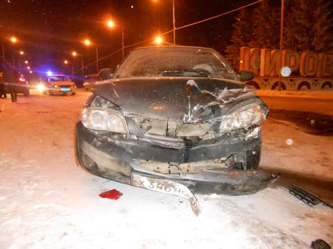 На повороте у п. Дороничи произошло тройное ДТП.