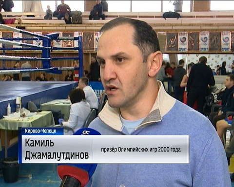 Сильнейшие боксеры померялись силами на Чемпионате и Первенстве области