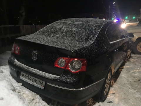 В Слободском столкнулись УАЗ и «Фольксваген Пассат».