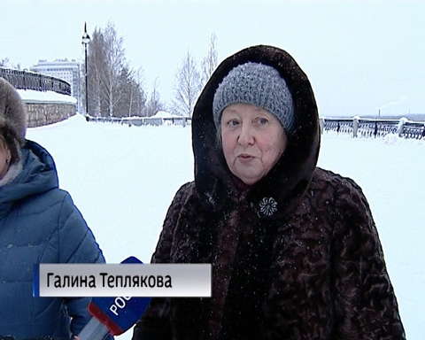 Набережную Грина никак не удается расчистить от снега