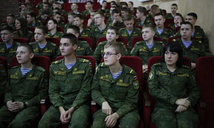 Кадеты ПФО первыми в стране увидели фильм «Балканский рубеж».