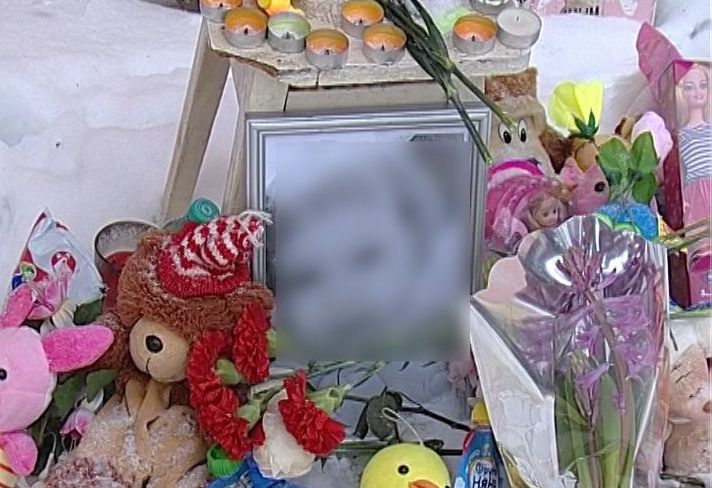 По делу о гибели 3-летней девочки задержана заведующая поликлиникой.