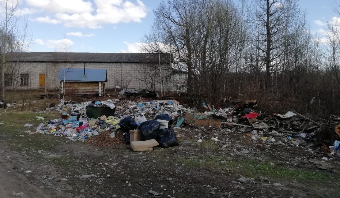 В Котельниче жителей мкр. Затон освободили от платы за вывоз мусора.