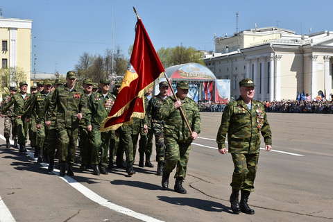 В торжествах на Театральной площади приняли участие более 8 тысяч человек (ВИДЕО)
