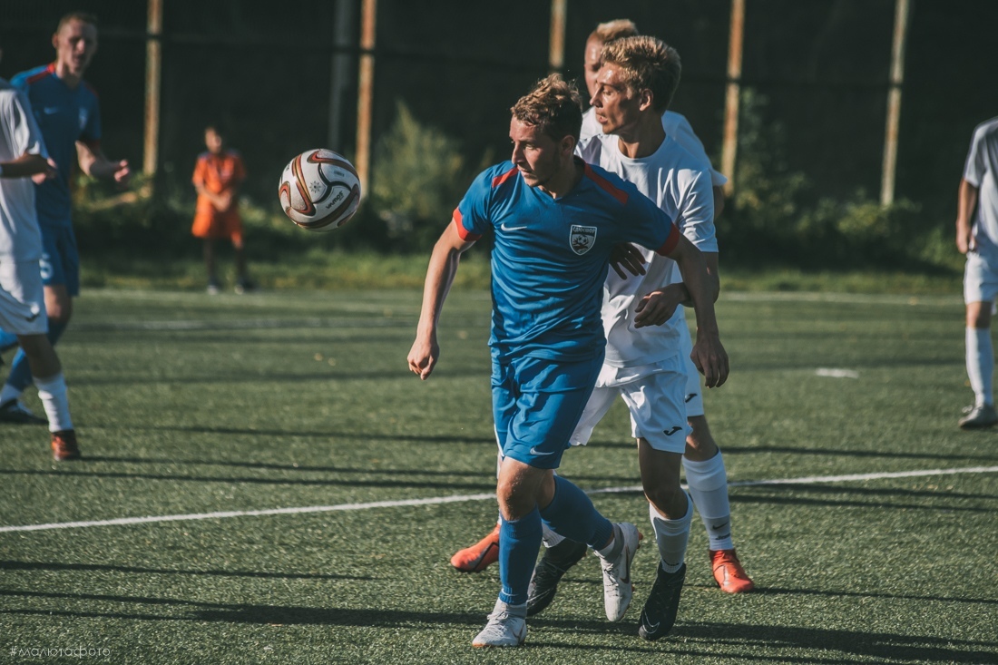 Футболисты кировского «Факела» потерпели поражение в Вологде.