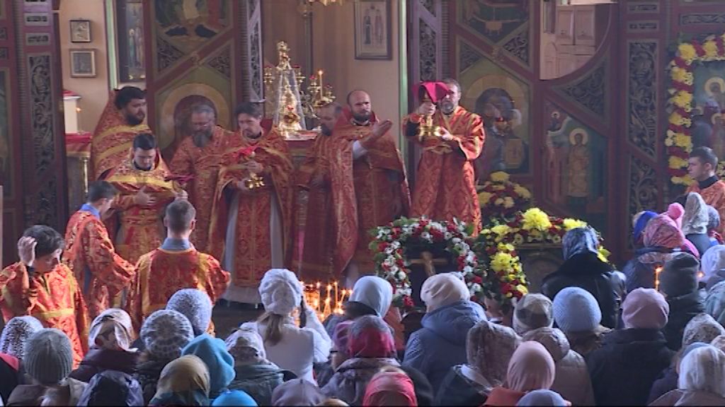 Православные верующие отметили день святых мучениц Веры, Надежды, Любови и матери их Софии