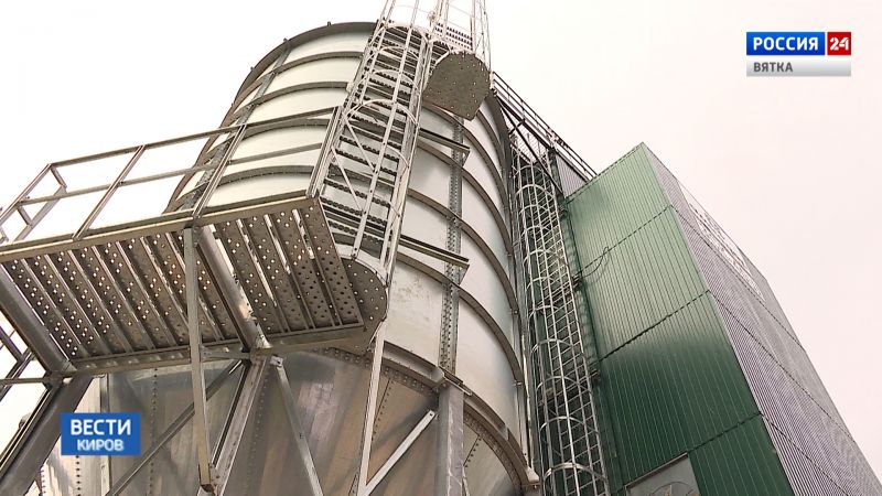 В Советском районе запустили самый крупный в регионе зерносушильный комплекс