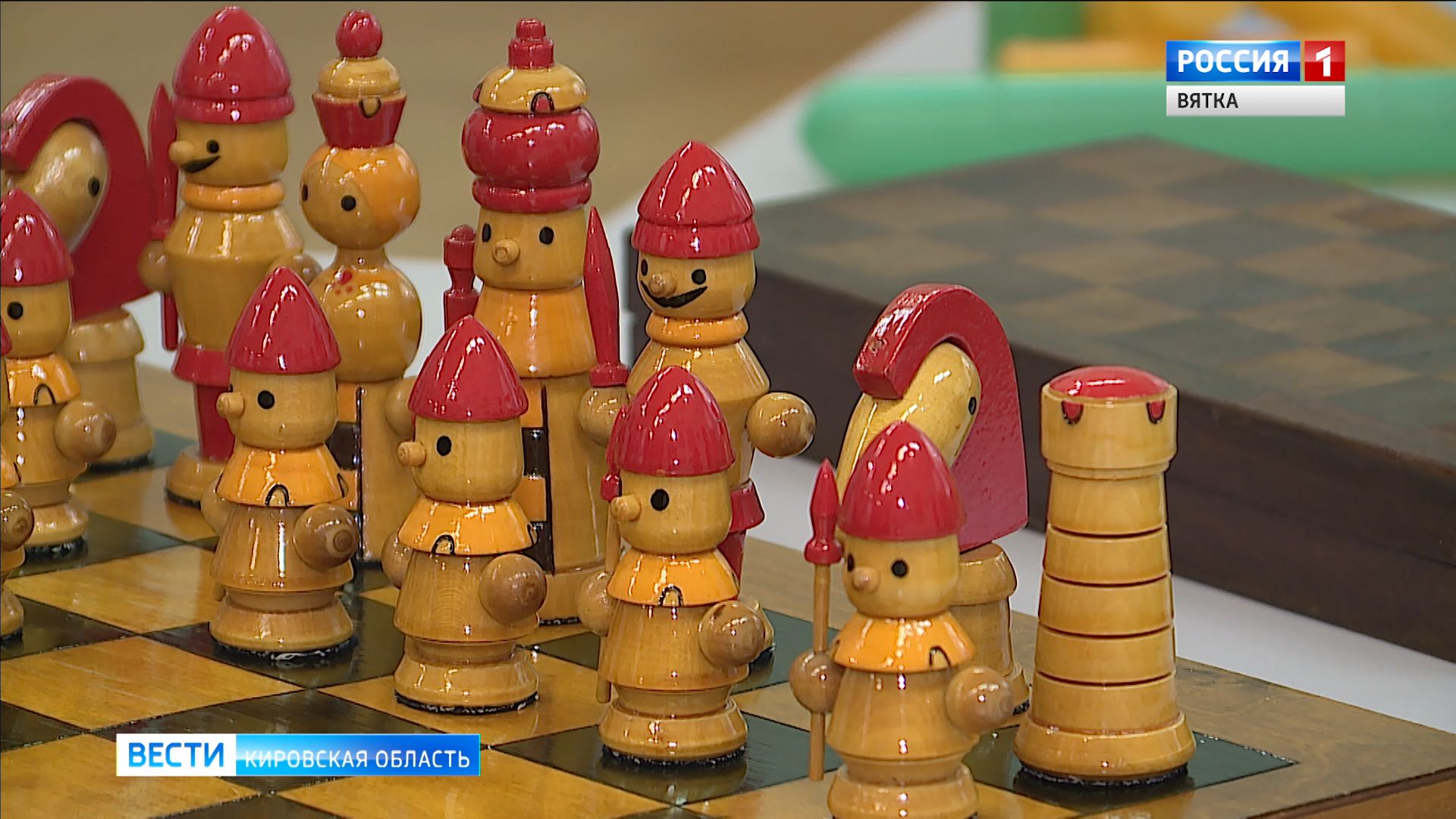 На сайте краеведческого музея открылась выставка «Забавы вятской детворы»