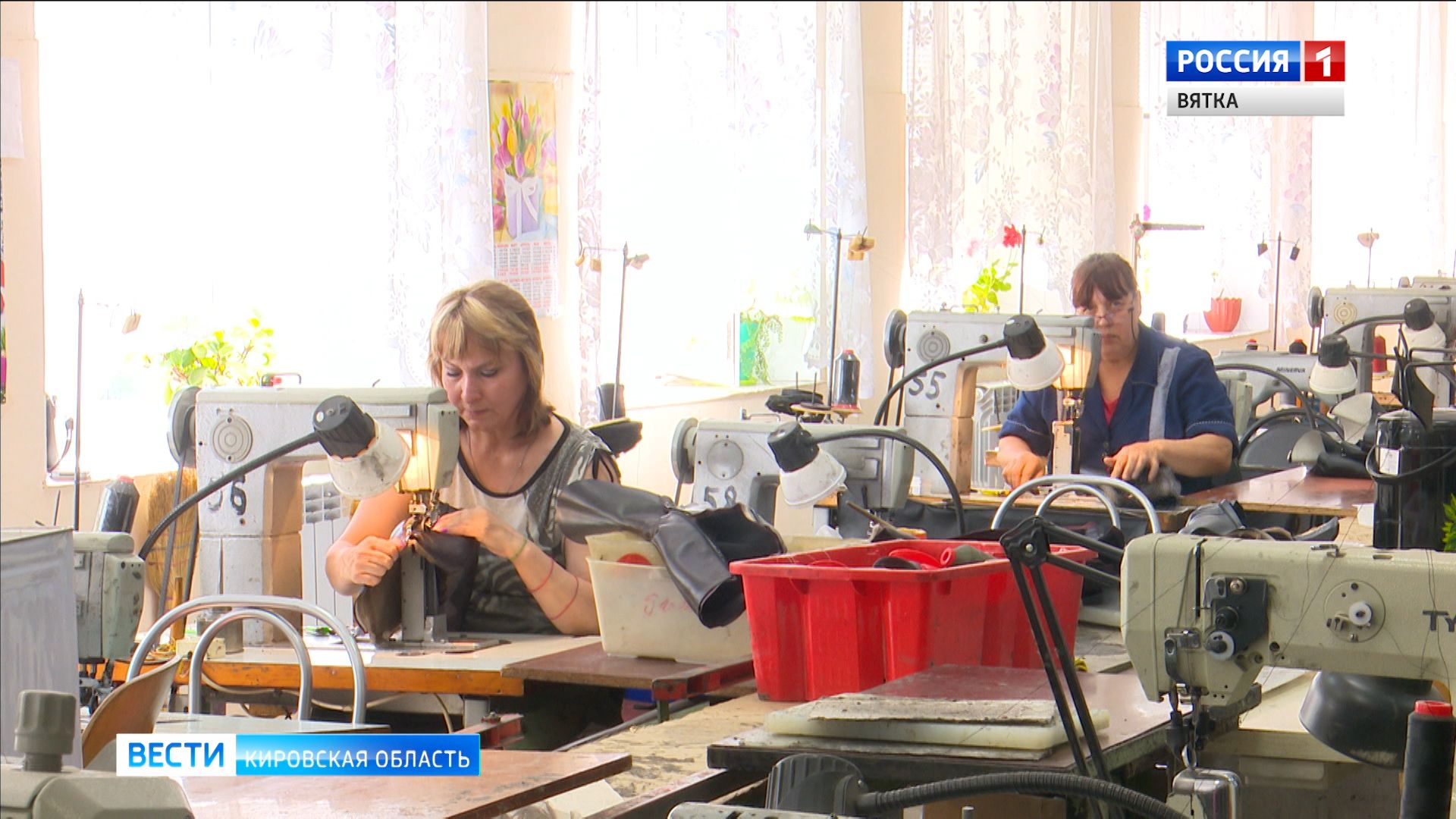 На обуви, лекарствах и табачных изделиях появится специальный QR код