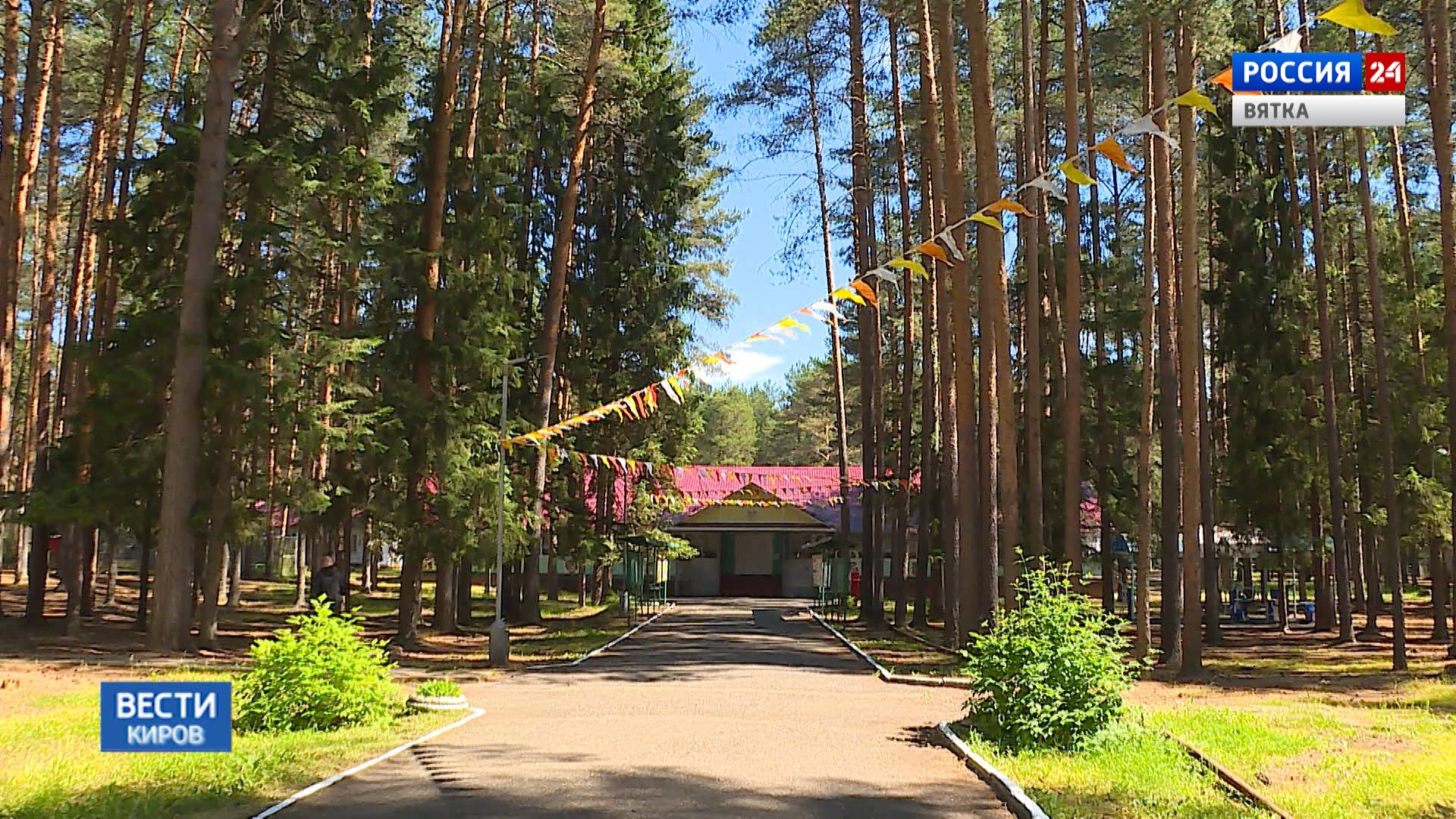 Перед лагерной сменой в поликлиниках организовали обследование детей на COVID-19