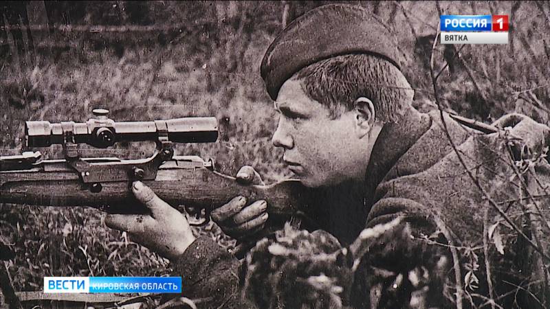 В парке Победы Кирова открылась выставка 