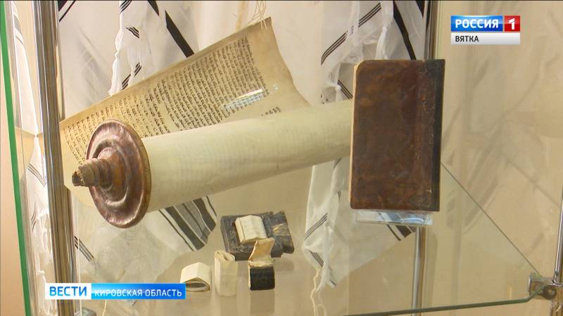 В Кирове краеведческий музей показал древние уникальные экспонаты