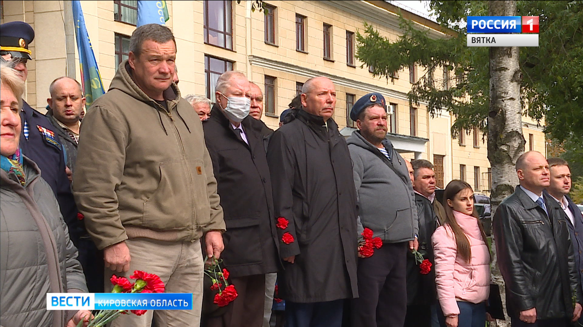 В Кирове открыли памятник основателю ВДВ Василию Маргелову