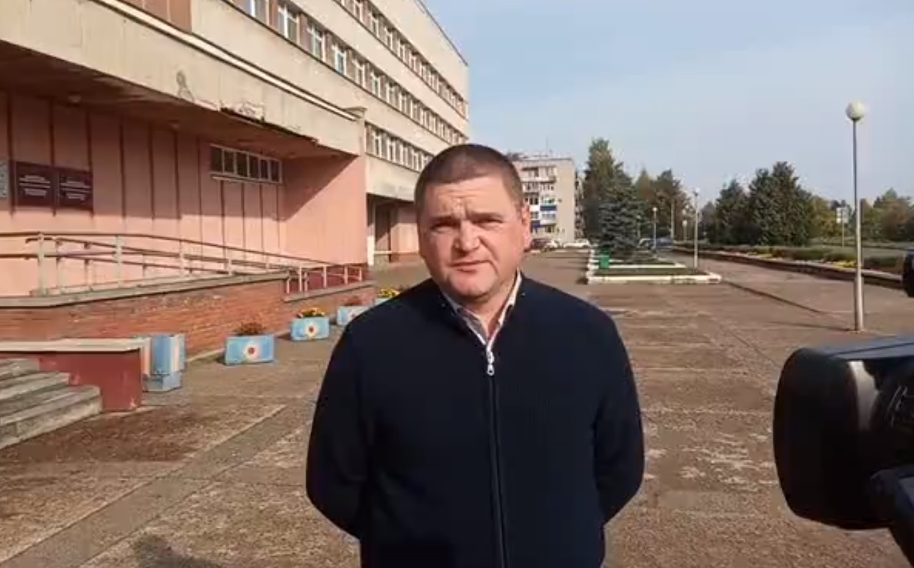 момцемлидзе сергей раулиевич вера шишкина. уралхим кирово-чепецк лаборатория. ксения чарушникова кирово-чепецк. чепцов алексей валерьевич кирово-чепецк. уралхим владелец.