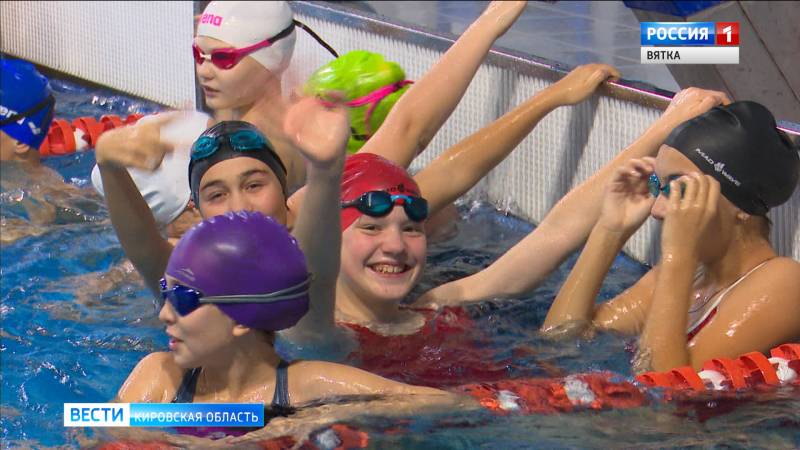 Кировские пловцы успешно выступили на «Кубке Золотого кольца»