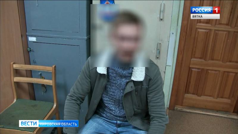 В Кирове полицейские задержали подозреваемого в краже сотового телефона