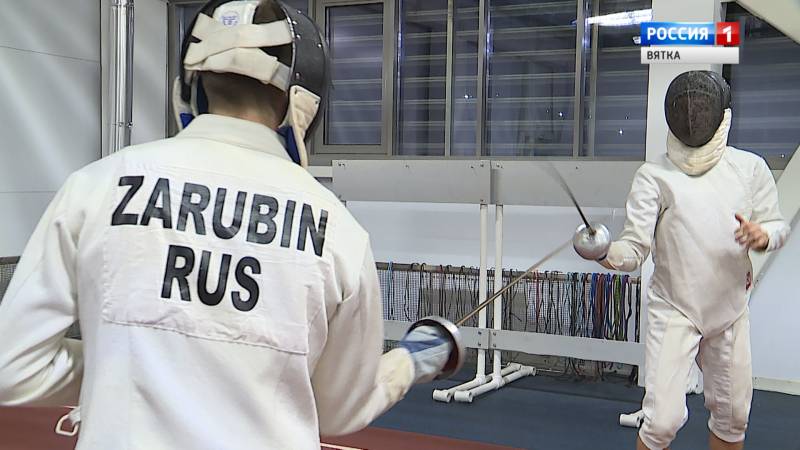 Кировские спортсмены успешно выступили на окружном Первенстве по пятиборью