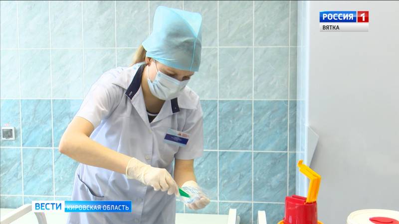 В лаборатории Кировской областной больницы объем исследований на COVID-19 увеличили в 1,5 раза