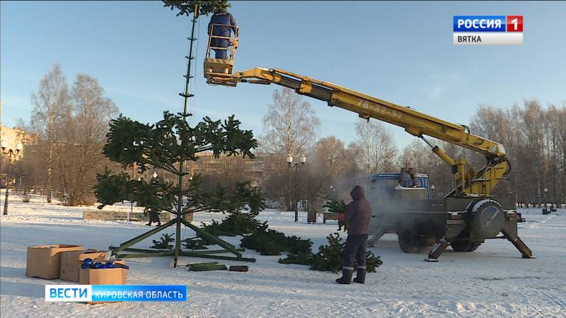 В Кочуровском парке появится восьмиметровая скульптура Деда Мороза