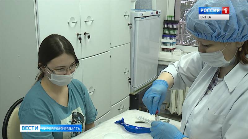 В Кирове рассказали о третьем этапе испытания вакцины от COVID-19