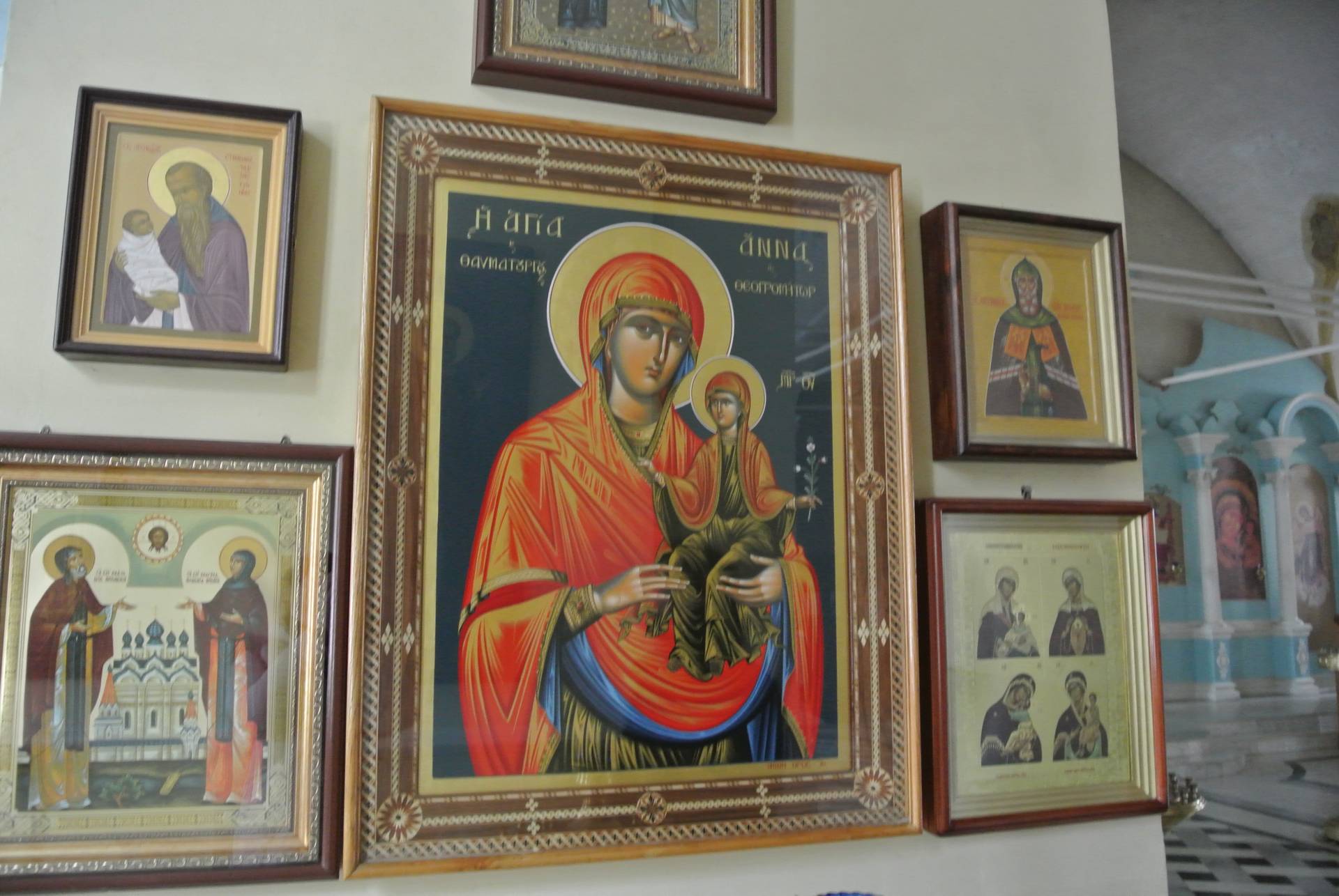 Икона в Спасском соборе помогла кировчанке стать матерью