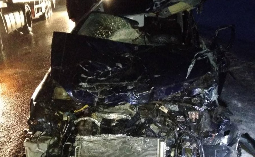 В Тужинском районе водитель иномарки врезался в КамАЗ