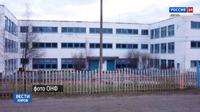 В Опаринском районе температура в школе и жилых домах не превышает 8 градусов