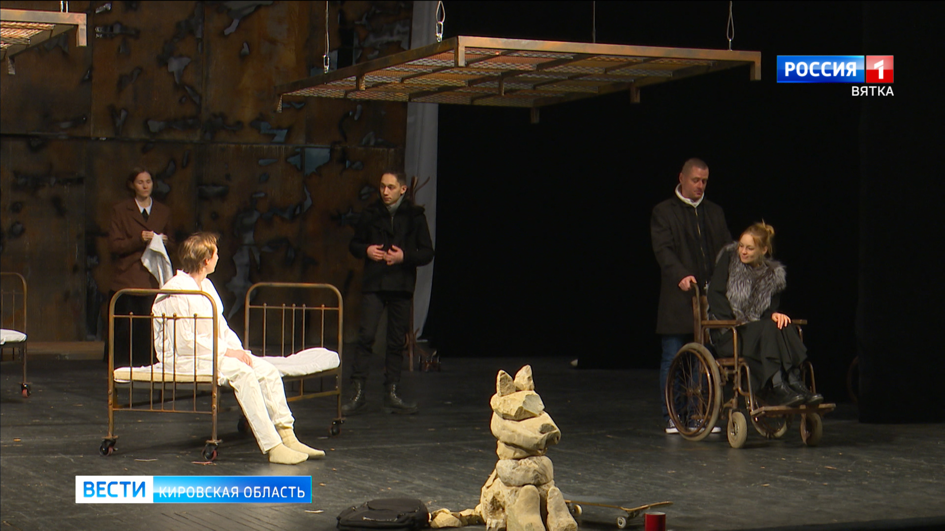 Театр на Спасской покажет премьеру по роману «Братья Карамазовы»