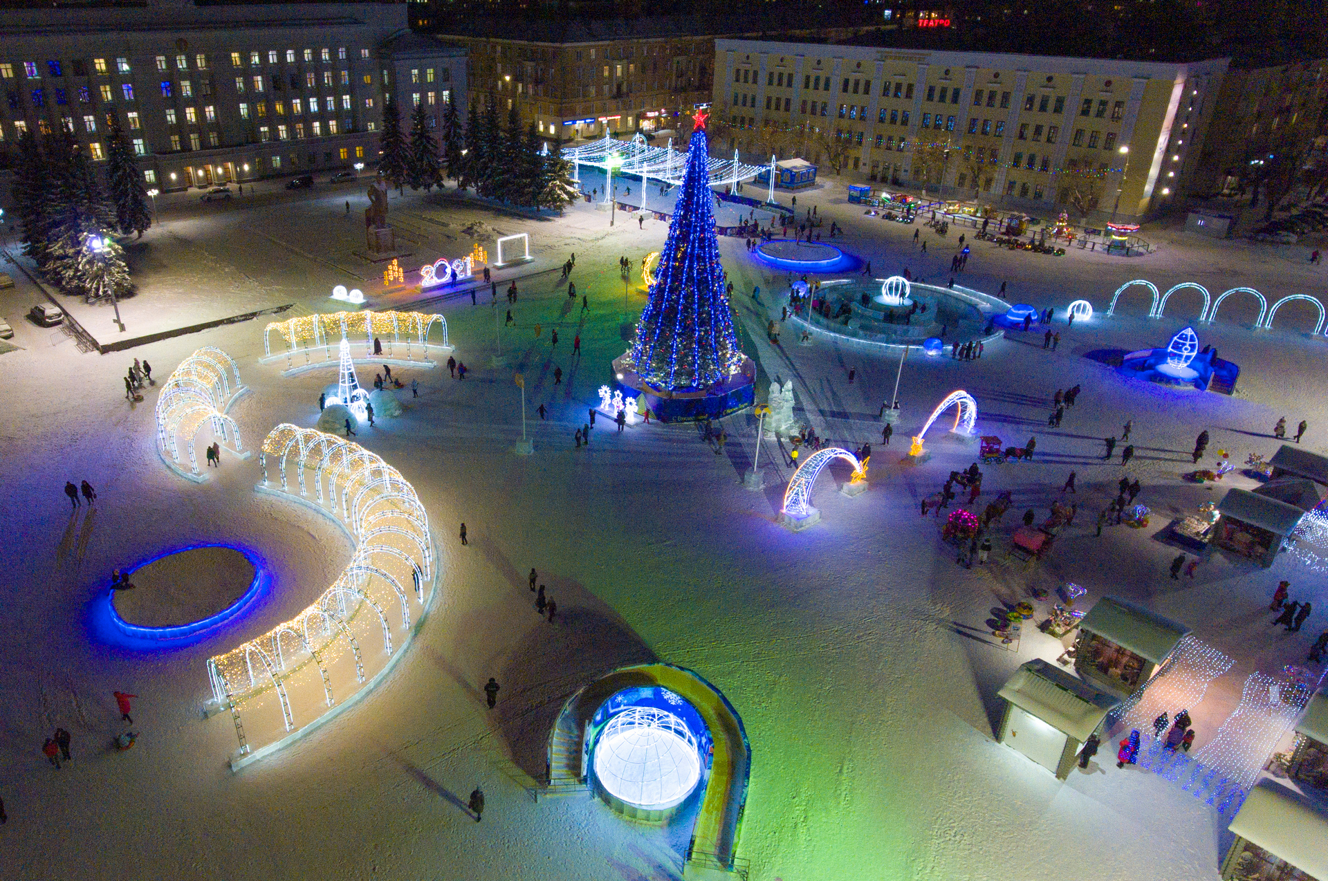 КСП расскажет о расходах бюджета на новогоднее оформление Кирова