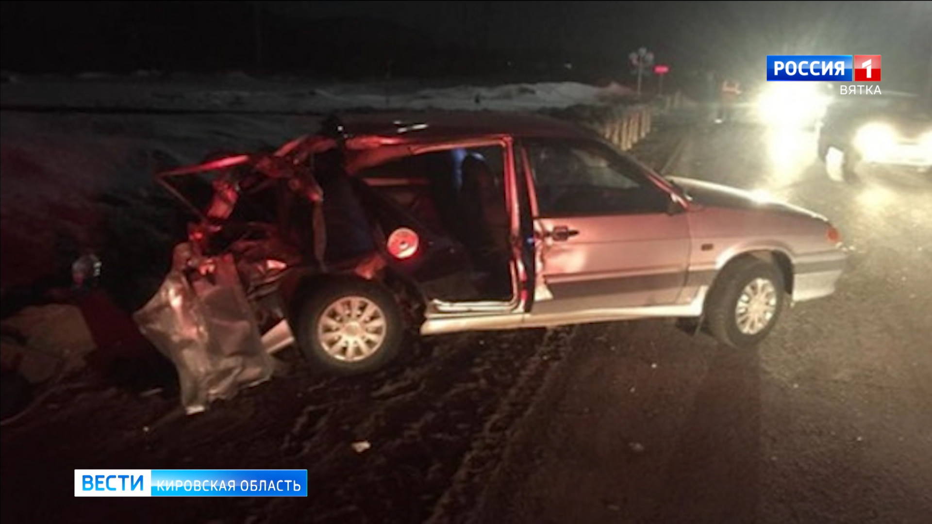Пьяный кировчанин за рулем ВАЗа столкнулся с локомотивом