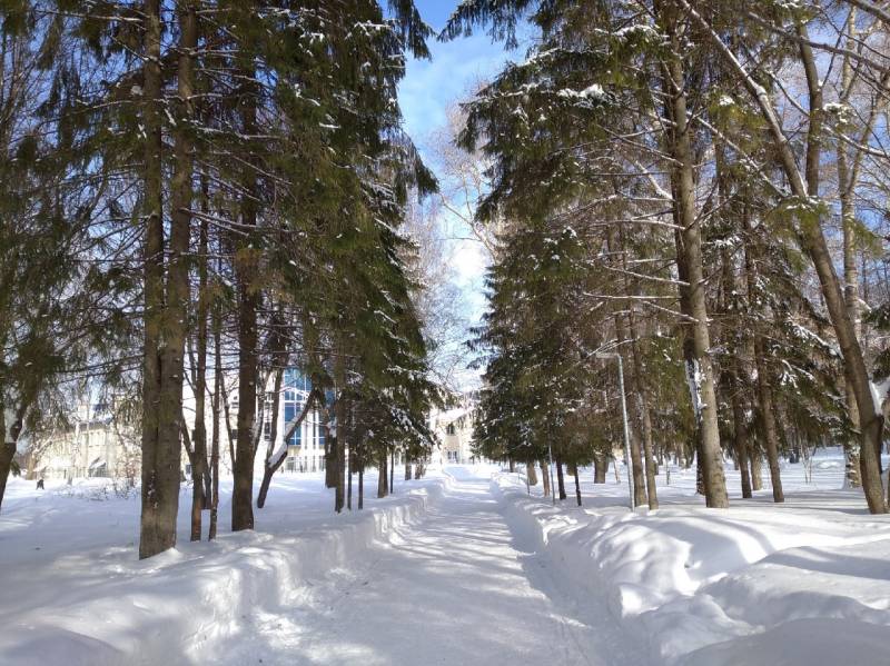 В Кировской области ожидается похолодание, снег и гололед