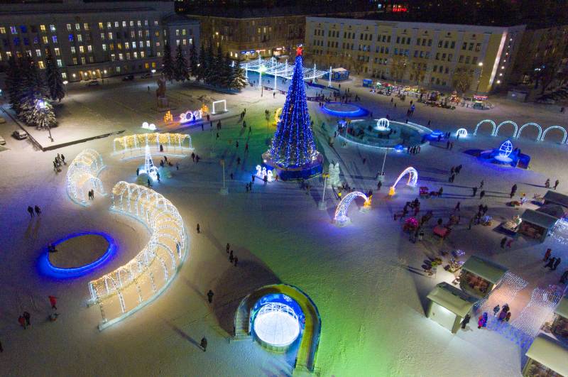 КСП расскажет о расходах бюджета на новогоднее оформление Кирова