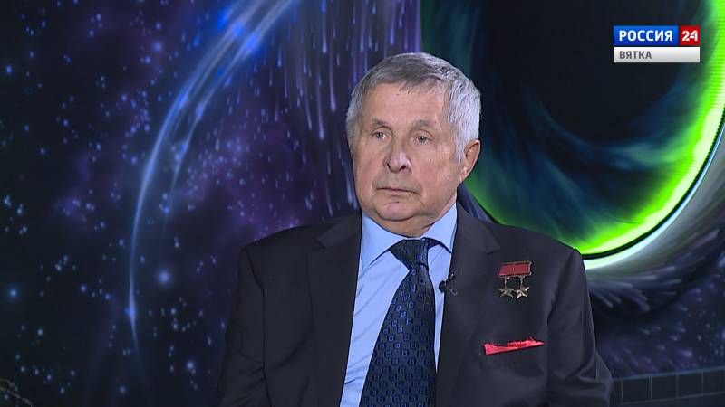 Вести. Интервью с космонавтом Виктором Савиных (10.04.2021)